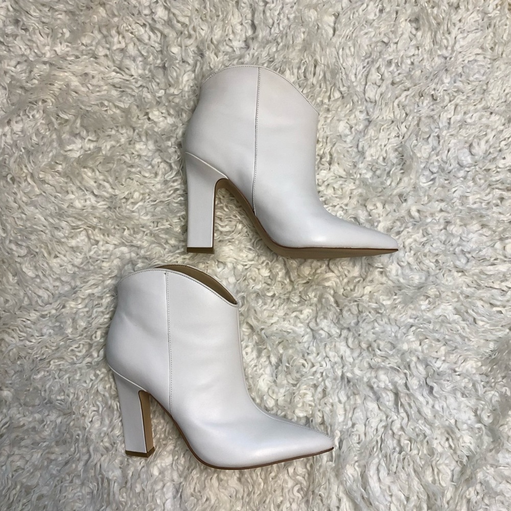 Marc Fisher white booties